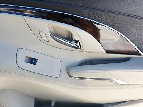 Used 2015 Buick LaCrosse Leather w/ Experience Buick Package image 13