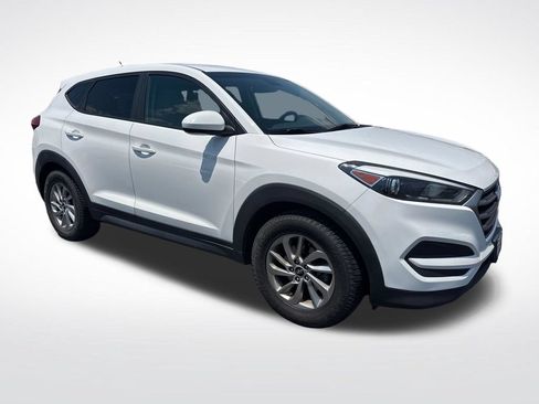 Used 2018 Hyundai Tucson SE w/ Cargo Package AWD/4WD image 7