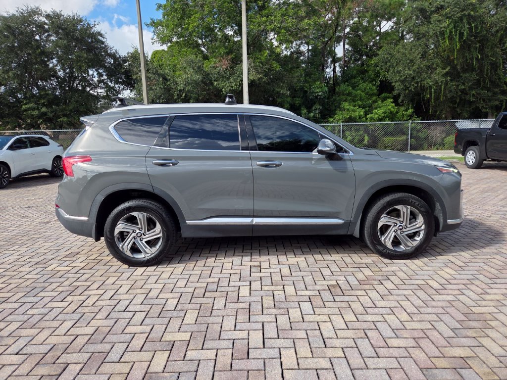 Used 2022 Hyundai Santa Fe SEL w/ Convenience + Premium Package AWD/4WD image 12