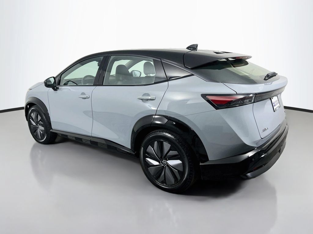 Used 2024 Nissan Ariya AWD image 5