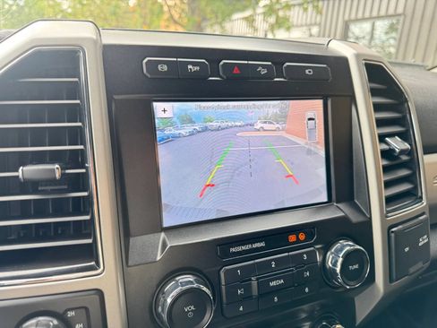Used 2019 Ford F250 Lariat AWD/4WD image 18