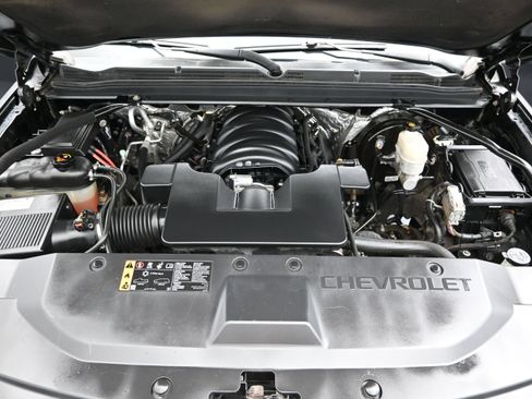 Used 2017 Chevrolet Tahoe LT AWD/4WD image 8