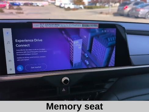 New 2026 Toyota Crown Platinum image 7