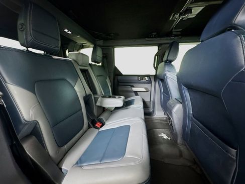 Used 2021 Ford Bronco First Edition image 25