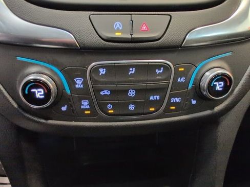 Used 2024 Chevrolet Equinox LT image 21