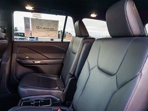 New 2026 Lexus TX 500h F SPORT Performance Premium image 18