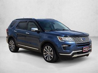Used 2018 Ford Explorer Platinum AWD/4WD video 3
