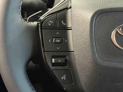 New 2026 Toyota C-HR image 28