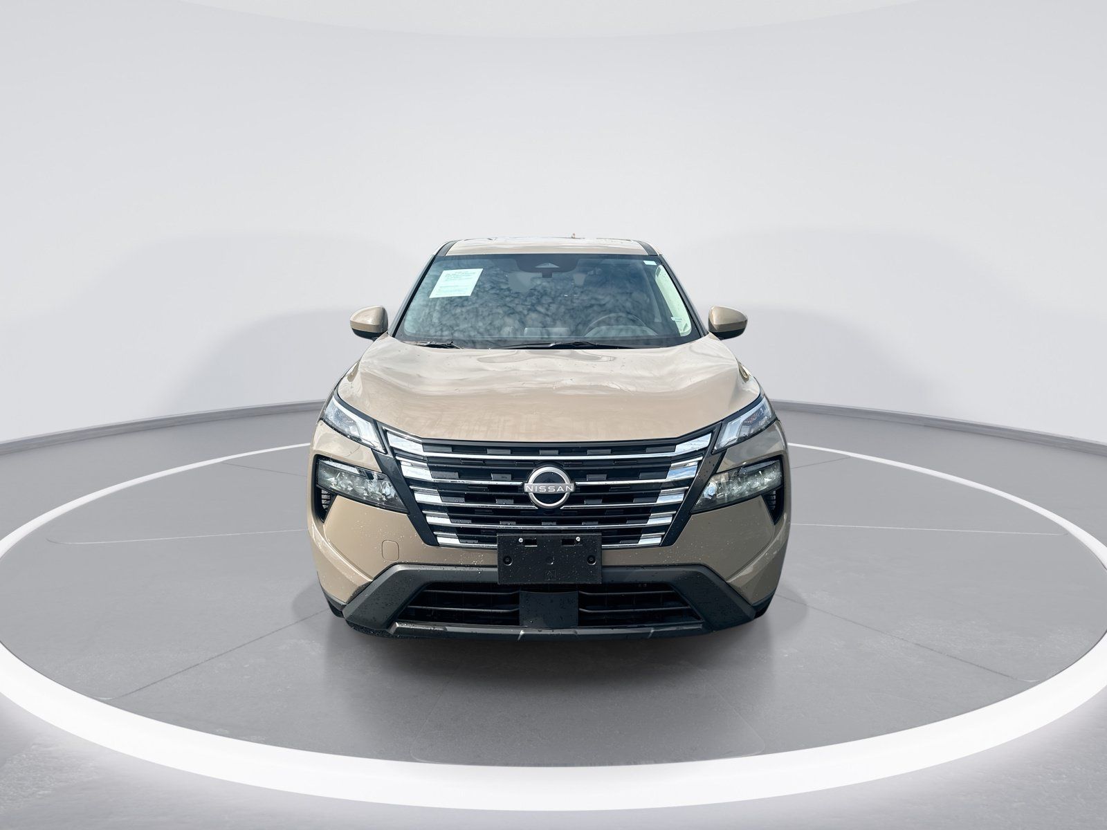 Used 2025 Nissan Rogue SV AWD/4WD image 3
