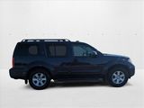 Used 2008 Nissan Pathfinder SE w/ Leather Pkg image 4