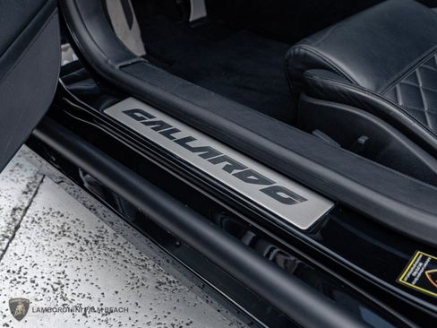 Used 2011 Lamborghini Gallardo LP 560-4 image 32