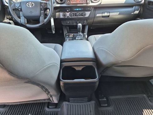 Used 2023 Toyota Tacoma SR AWD/4WD image 30