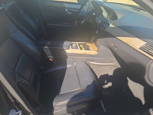 Used 2011 Mercedes-Benz E 350 4MATIC Sedan image 33