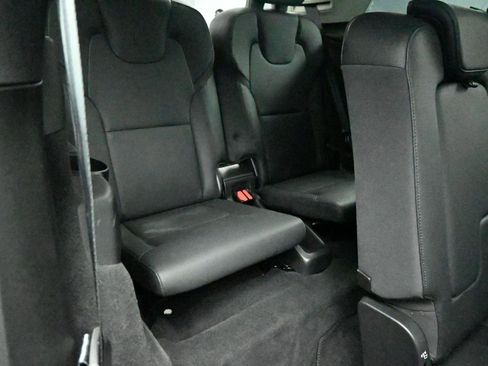 Used 2024 Volvo XC90 B6 Plus image 22