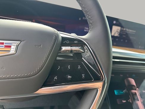 New 2026 Cadillac Escalade Platinum Sport w/ LPO, Floor Liner Package AWD/4WD image 37