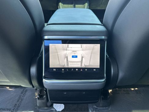 Used 2022 Tesla Model X AWD/4WD image 17