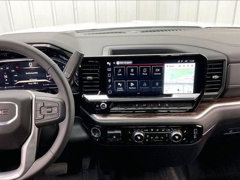 New 2026 GMC Sierra 2500 SLE AWD/4WD image 7