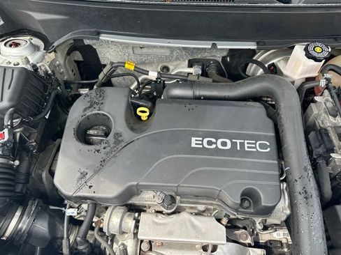 Used 2022 Chevrolet Equinox LS FWD image 29