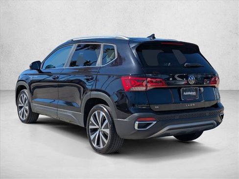 Used 2022 Volkswagen Taos SE image 8