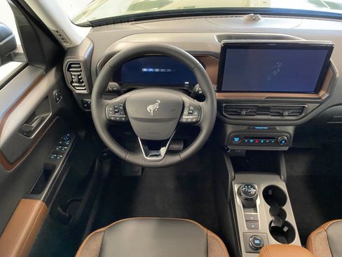 New 2025 Ford Bronco Sport Outer Banks w/ Outer Banks Tech Package+ image 13