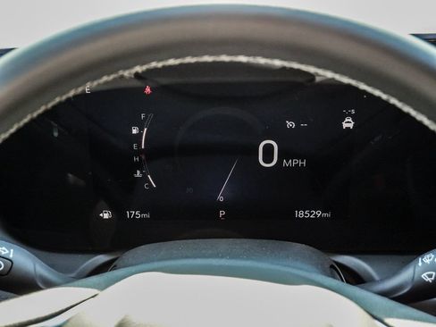 Used 2025 Buick Encore GX Preferred FWD image 46