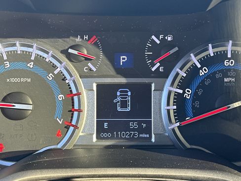 Used 2018 Toyota 4Runner SR5 Premium image 22