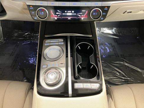 Used 2022 Genesis G80 2.5T RWD image 18