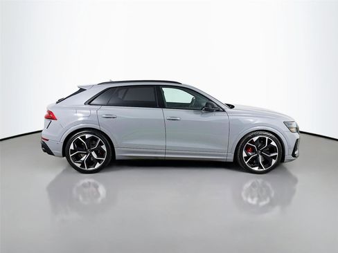 Used 2022 Audi RS Q8 image 9