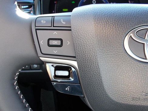 Certified 2026 Toyota Camry SE w/ Convenience Package image 19