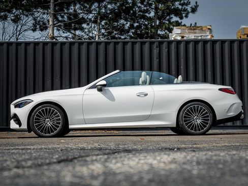 New 2026 Mercedes-Benz CLE 300 4MATIC Cabriolet image 5