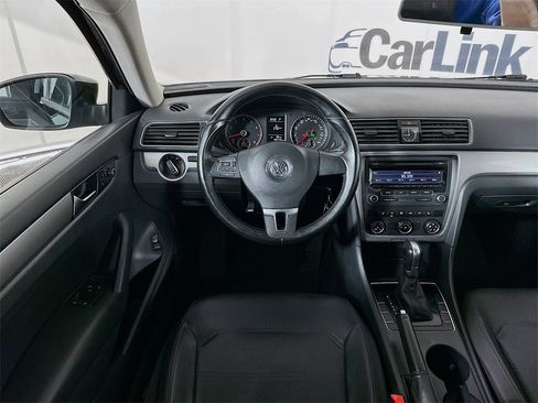 Used 2015 Volkswagen Passat 1.8T Wolfsburg Edition image 23