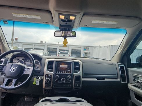 Used 2015 RAM 1500 Big Horn AWD/4WD image 18