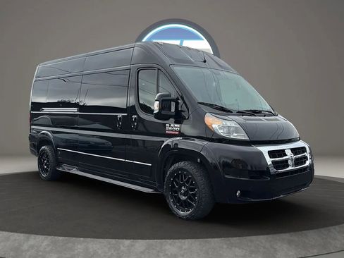 Used 2017 RAM ProMaster 2500 w/ Mopar Trailer Tow Group FWD image 15