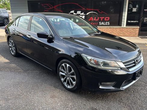 Used 2014 Honda Accord Sport image 3