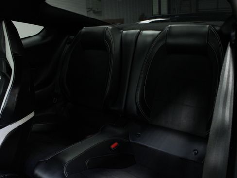 Used 2021 Ford Mustang Shelby GT500 w/ Technology Package image 13