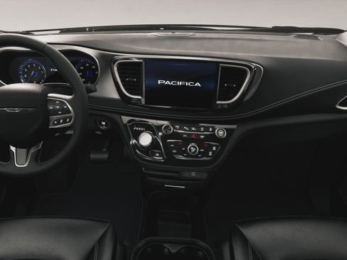 New 2027 Chrysler Pacifica Select FWD image 6