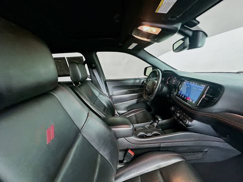 Used 2022 Dodge Durango R/T w/ Blacktop Package AWD/4WD image 32