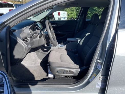 Used 2024 Chevrolet Malibu LT image 10