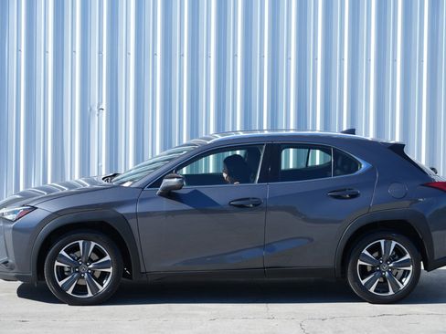 Used 2022 Lexus UX 200 image 47