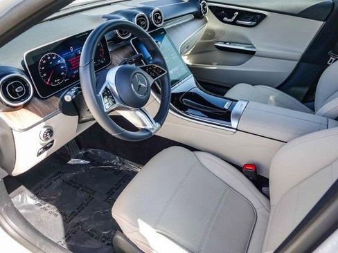 Used 2025 Mercedes-Benz C 300 Sedan image 17