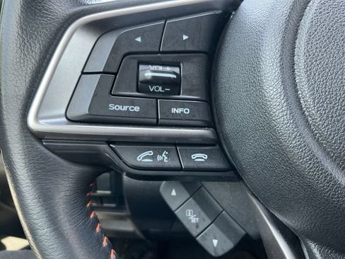 Used 2021 Subaru Crosstrek 2.0i Premium AWD/4WD image 17