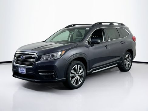 Used 2022 Subaru Ascent Limited w/ Technology Package image 1