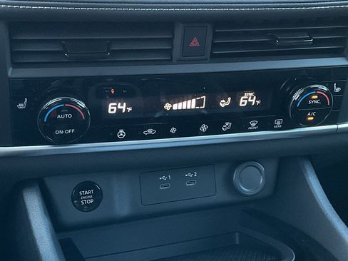 New 2026 Nissan Rogue SV image 30