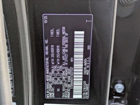 New 2026 Toyota Grand Highlander XLE image 17