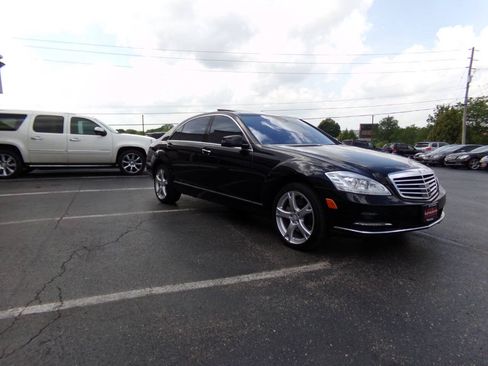 Used 2013 Mercedes-Benz S 550 4MATIC image 5