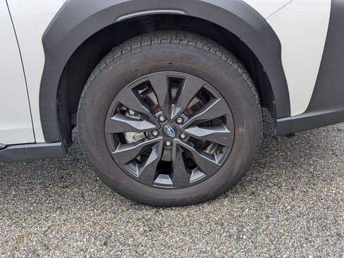 Certified 2025 Subaru Outback Onyx Edition AWD/4WD image 11