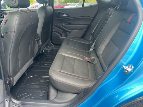 Certified 2025 Chevrolet Trax RS w/ Driver Confidence Package FWD image 25