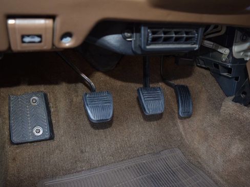 Used 1988 Toyota Pickup SR5 image 48