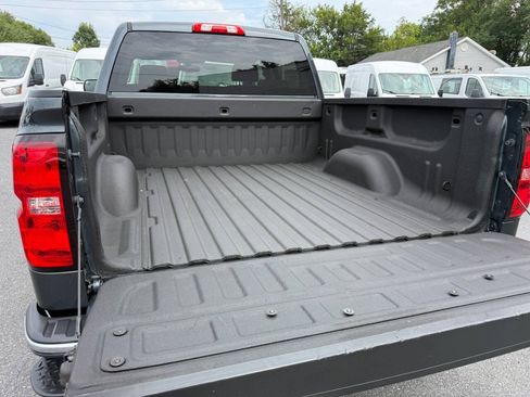 Used 2018 Chevrolet Silverado 1500 LT w/ All Star Edition AWD/4WD image 35