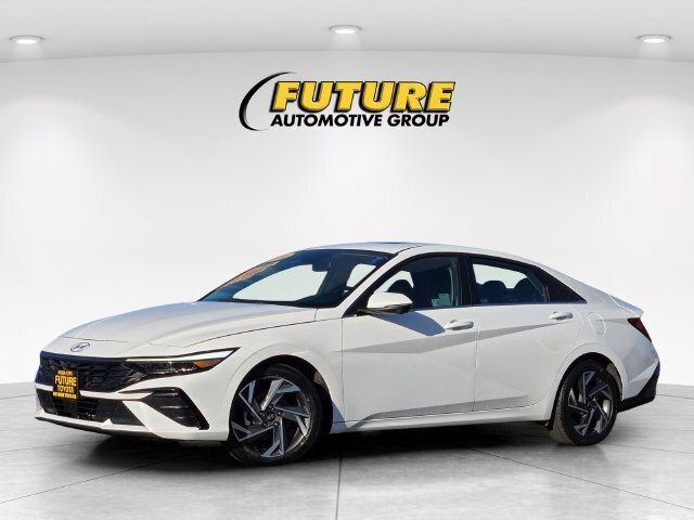 Used 2024 Hyundai Elantra Limited FWD image 10